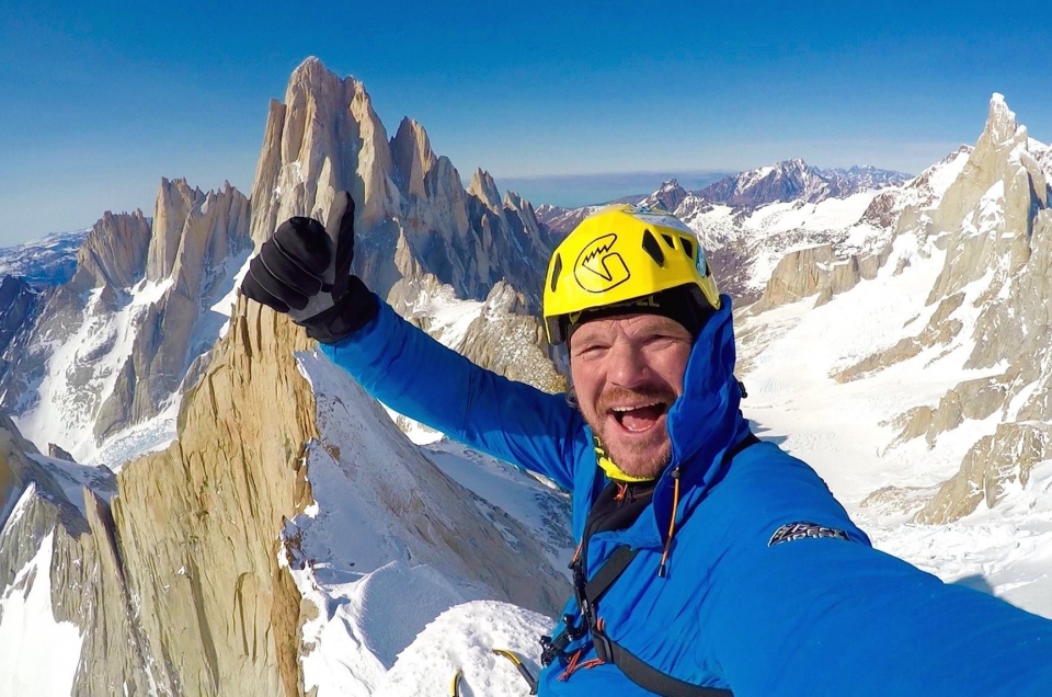 Primera escalada invernal y solitaria al Cerro Pollone