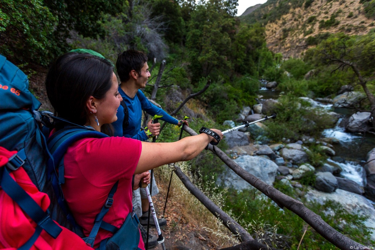 Cómo elegir bastones de trekking? - Blog La Cumbre